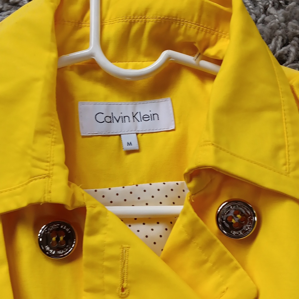 NEW Calvin Klein Vibrant Yellow Trench Coat - Picture 2 of 4